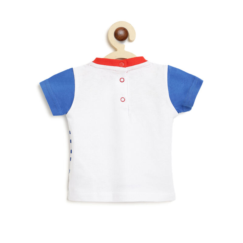 Boys White & Blue Printed 2 Pc Set T-shirt with Short Trousers image number 1